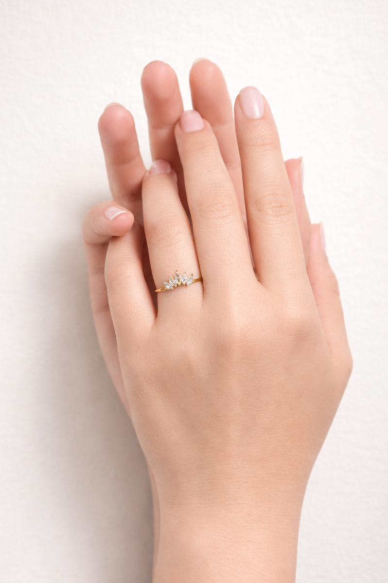 Regal Radiance Crown Ring – 18K Gold PVD Stainless Steel